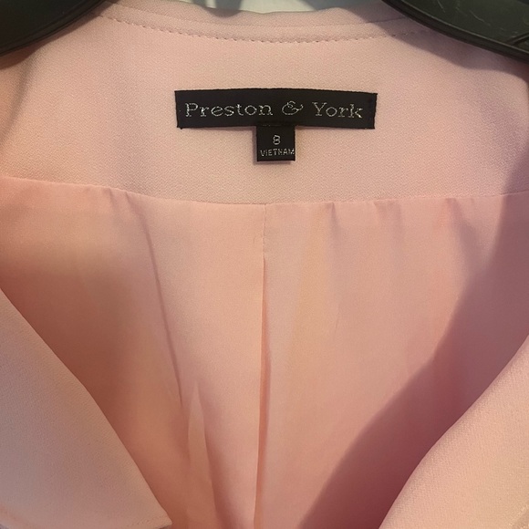 NWT soft pink blazer - Picture 2 of 7